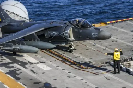 Dłuższa służba Harrierów w USMC
