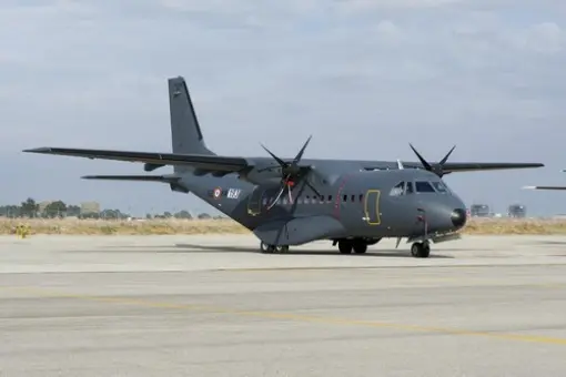 Pierwszy CN235 dla Francji
