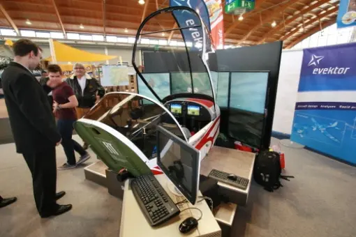 Aero 2014: Symulator dla lotnictwa lekkiego