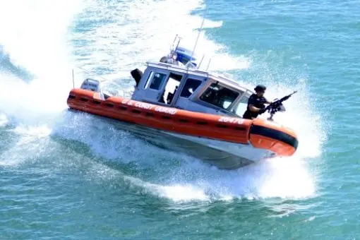 USCG zamawia łodzie interwencyjne