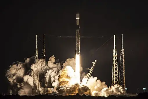 1143 satelitów Starlink na orbitach