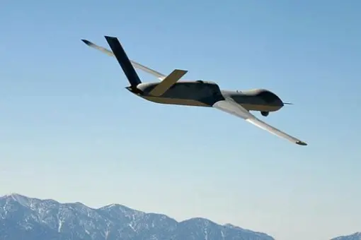Testy MQ-20 ze sztuczną inteligencją