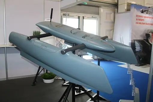 Idex 2017: Austriacki bezzałogowiec
