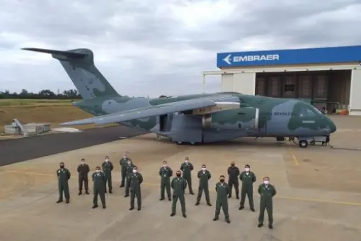 Trzeci KC-390 dla FAB