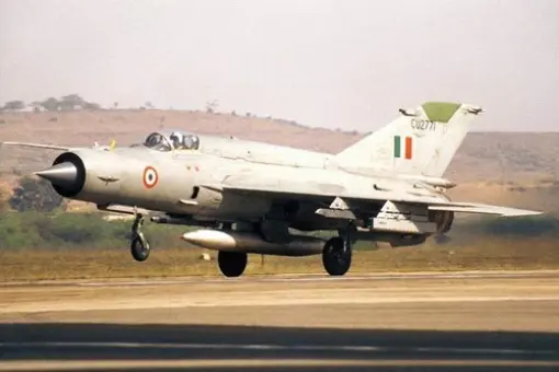 Kolejny MiG-21...