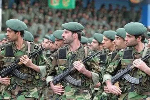 Iran podwaja budżet obronny