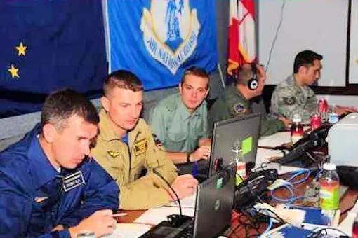 Wspólne ćwiczenia USA i FR na Alasce