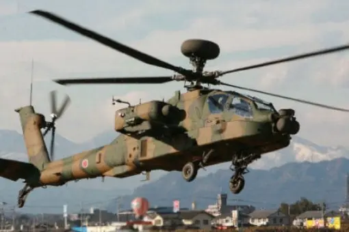 Japonia ostro ogranicza zakupy Apache