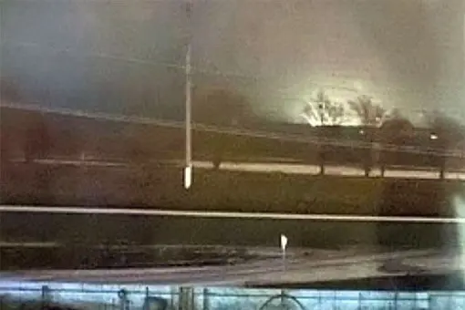 Atak bsl na bazę Engels