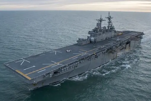Przebazowanie USS Wasp