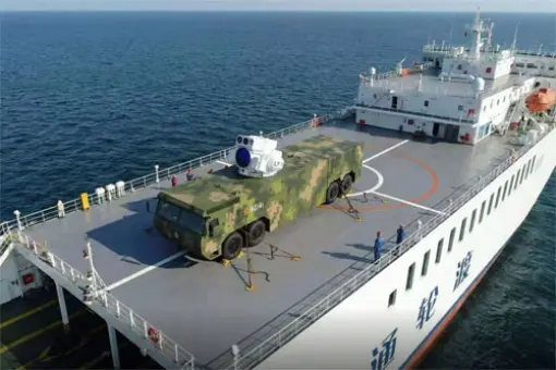 Test chińskiej broni laserowej na statku