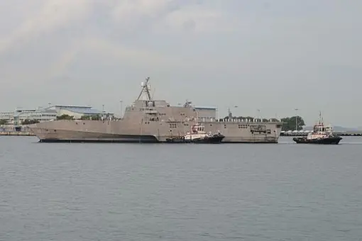 USS Coronado w Singapurze