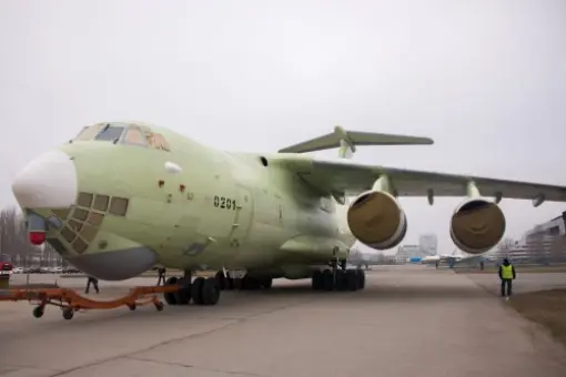 Prezentacja Iła-78M-90A