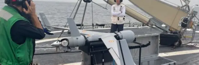 Armada Española używa bsl na Rogu Afryki