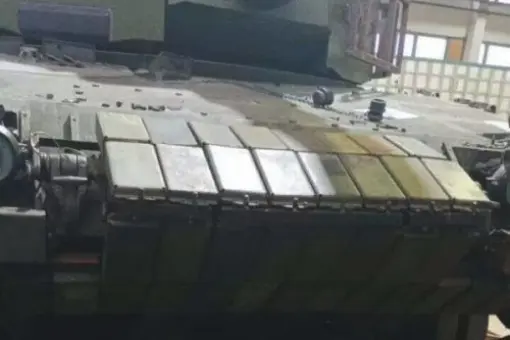 Ukraiński Leopard 2 z ERA