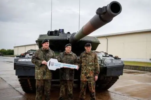 Pierwsze Leopardy 2A7V w służbie