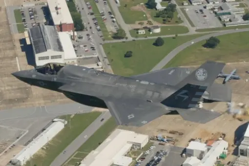 Jednak 90 F-35 dla Włoch