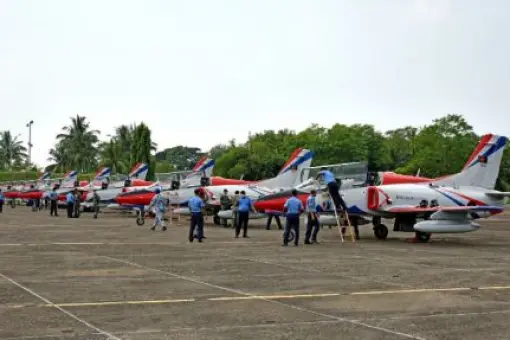 Kolejne K-8W dla Bangladeszu