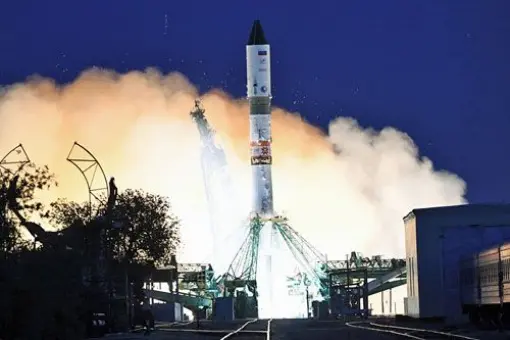 Sojuz-2.1a z Progriess MS-17