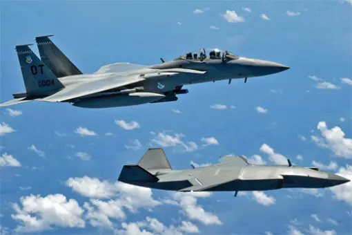 Ćwiczenia Ghost Bat z samolotami USAF