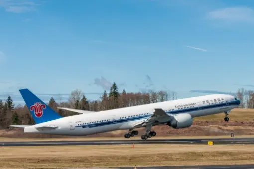 Pierwszy Boeing 777-300ER dla China Southern