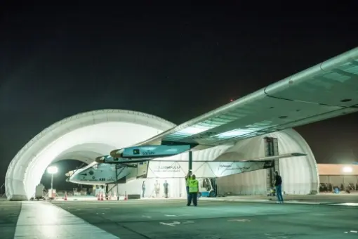 Solar Impulse 2 w ChRL