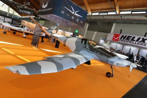 Aero 2026: SV 916 do szkolenia i zadań ISR