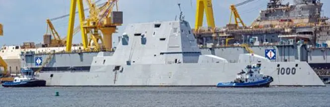 USS Zumwalt w stoczni Ingals