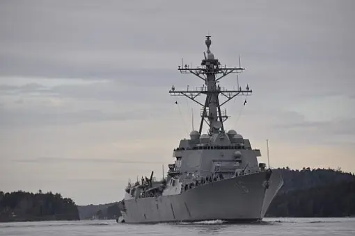 Zakończono pierwsze testy USS Thomas Hudner