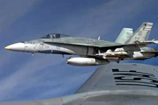Kanada bombarduje cele w Syrii