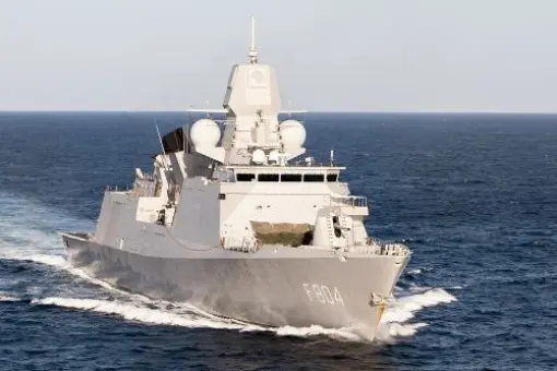 Nowa misja HNMLS De Ruyter