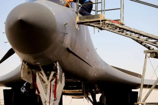 Awaryjne lądowanie B-1B