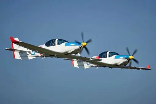 Szwecja kupiła Grob G120TP