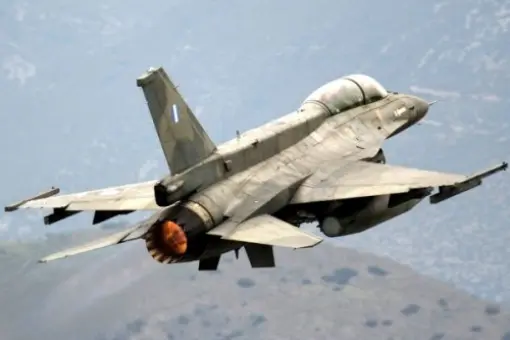Ostatnia partia greckich F-16