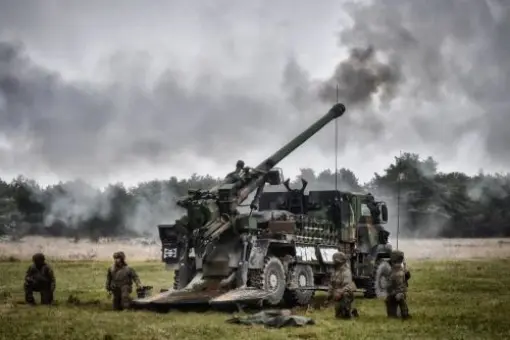 Więcej 155-mm artylerii dla Ukrainy