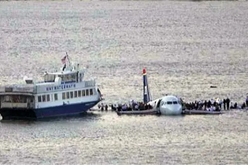 A320 wodował na rzece Hudson