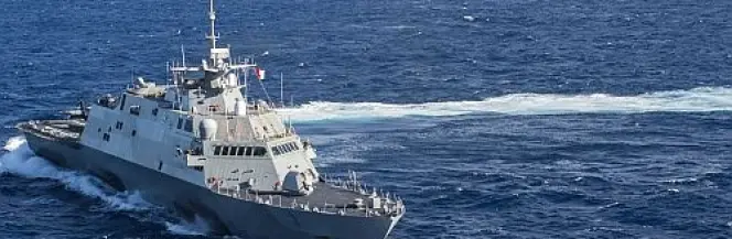 USS Fort Worth w drodze do San Diego