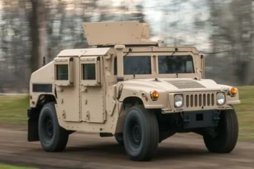 Kolejne HMMWV dla Afganistanu