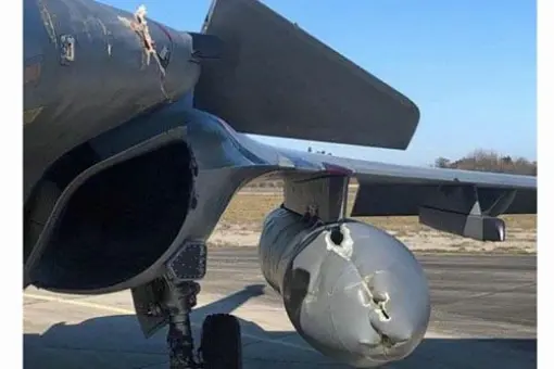 Rafale zerwały linie elektryczne