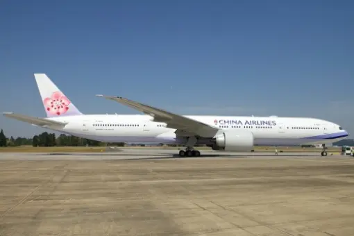 China Airlines odbierają pierwszego 777-300ER