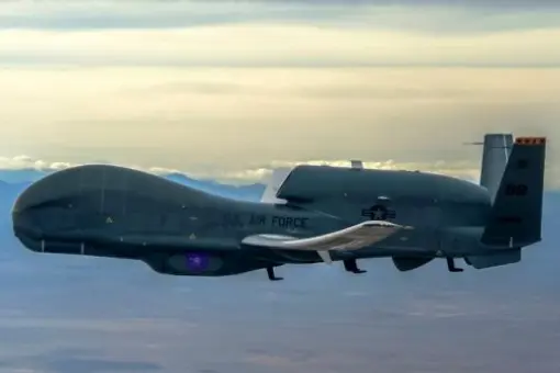 Pierwsza misja RQ-4B z MS-177