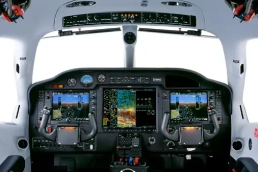 Szklany kokpit TBM 850