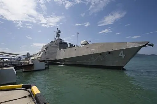 USS Coronado wznawia działania operacyjne