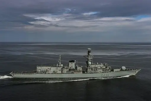 HMS Montrose na Bliski Wschód
